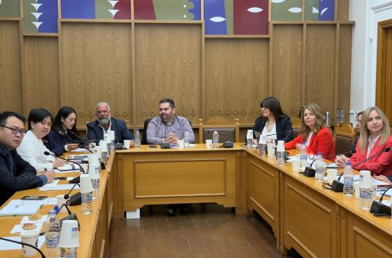 κινεζικη αντιπροσωπεια στην Περιφερεια Κρήτης