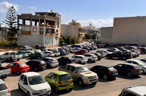 παρκινγ δημαρχειο μαλεβιζίου