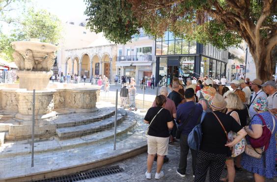 λιοντάρια εργασίες