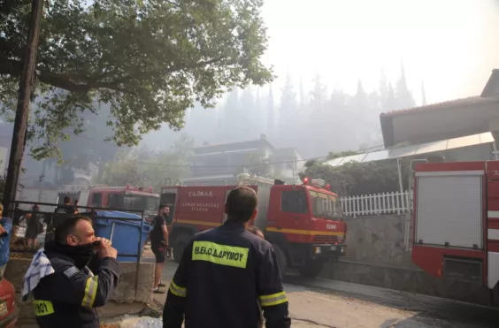 Δερβένι Θεσσαλονίκης φωτιά 