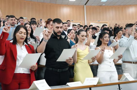 πτυχιουχοι ελμεπα