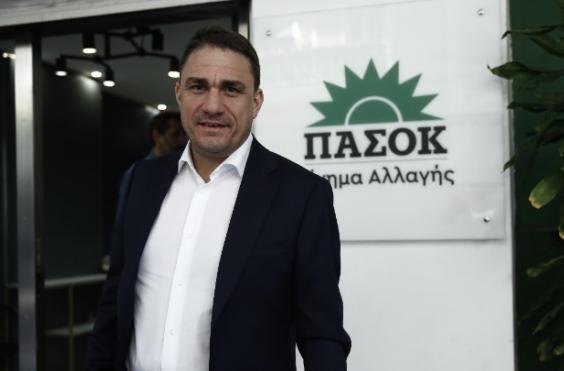 Κώστας Τσουκαλάς