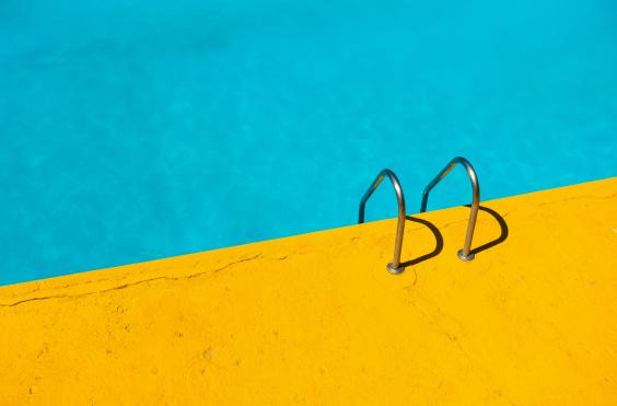 πισίνα - unsplash