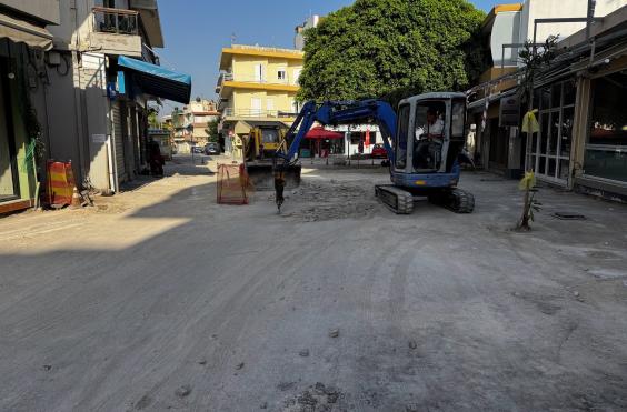 Καμίνια Πλατεία 