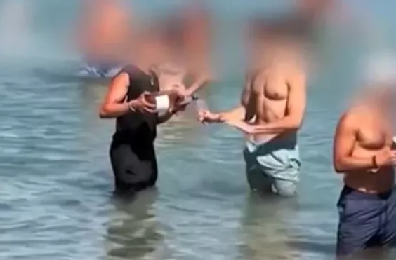 Πάρος σερβιτόρος