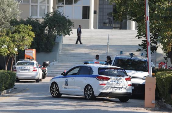 Φωτιά στο σεισμανόγλειο