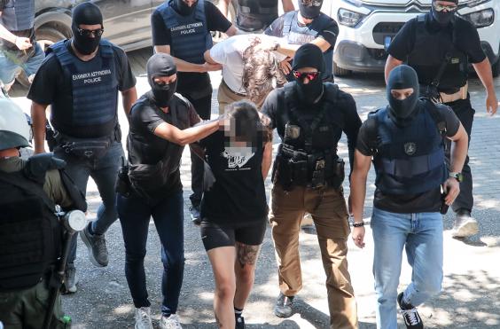 εμπρηστική επίθεση στη Θεσσαλονίκη 