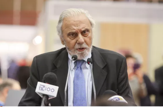 κωνσταντινος τσουκαλας