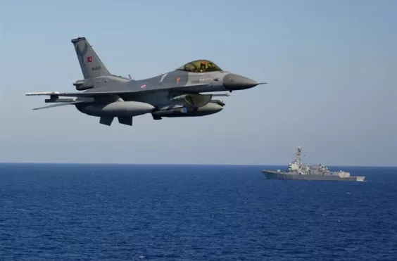 τουρκικό f16