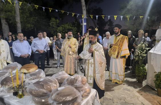 Με λαμπρότητα και κατάνυξη το Αρκαλοχώρι τίμησε τον Πολιούχο του!
