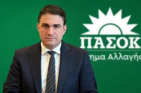 ΤΣΟΥΚΑΛΑς