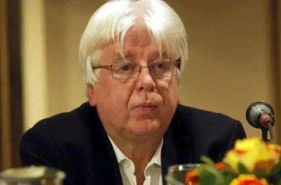 γιώργος σιακαντάρης