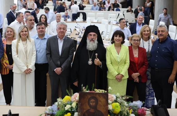 περιφερεια κρητης - νεο κτιριο
