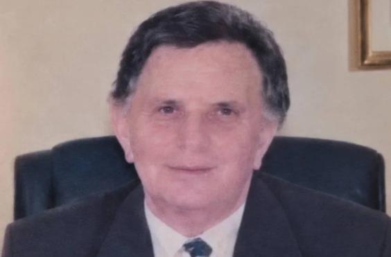 Ευάγγελος Χναρας