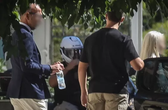 γιατρος μαζωνακη