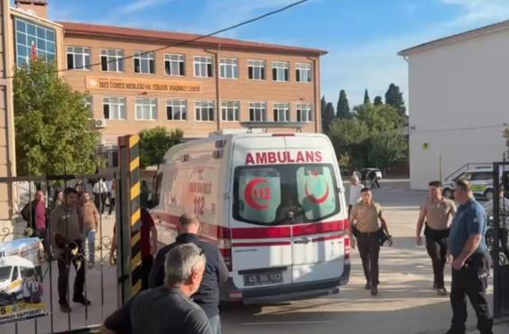 τουρκία σχολείο πυροβολισμοί