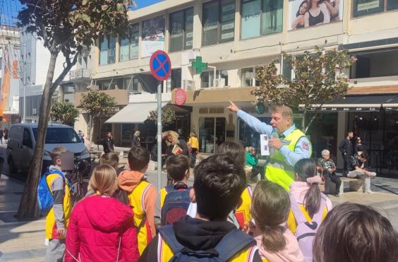μαθητές κοκ δημοτική αστυνομία