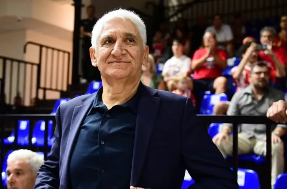 Παναγιώτης Γιαννάκης 