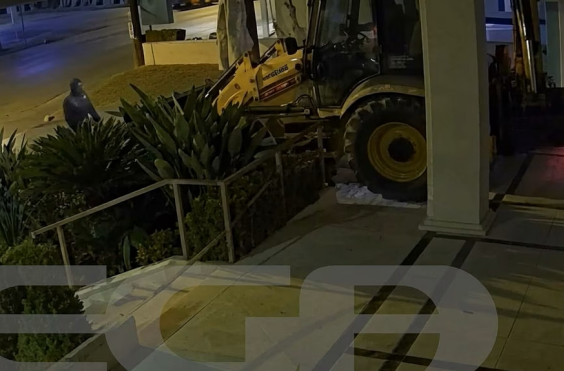 Μπουλντόζα 