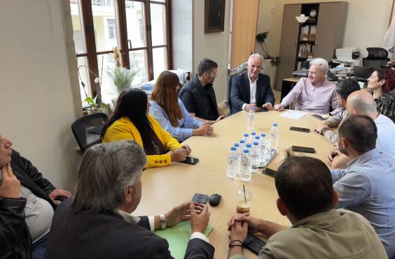 ΚΑΛΟΚΑΙΡΙΝΟΣ ΕΚΠΑΙΔΕΥΤΙΚΟΙ