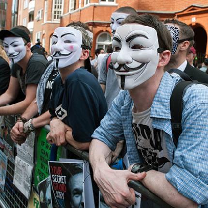 Million Mask March: Οι Anonymous διαδηλώνουν