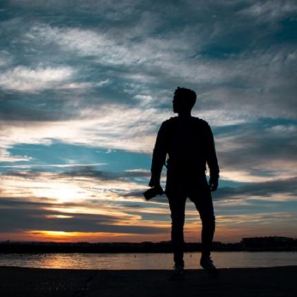 Κραυγή αγωνίας  Έλληνα δημοσιογράφου: Αγνοείται ο γιος του.jpg