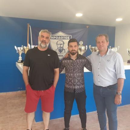 Γιώργος Μυλωνάς