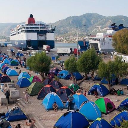 προσφυγες,λιμάνι