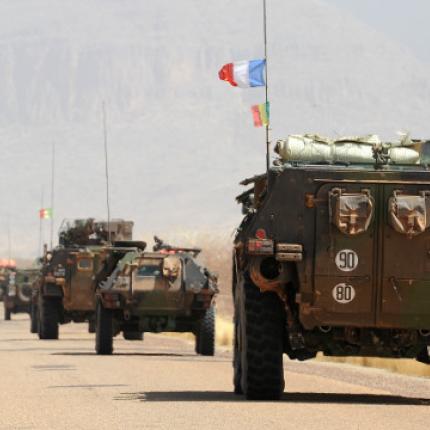 Οι γαλλικές ένοπλες δυνάμεις κατέστρεψαν οχηματοπομπή της Αλ Κάιντα στον βόρειο Νίγηρα