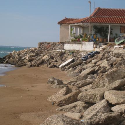 Τροπολογία στη Βουλή για νέα ρύθμιση για τα αυθαίρετα