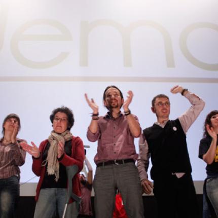 Κερδίζουν οπαδούς οι Podemos στην Ισπανία