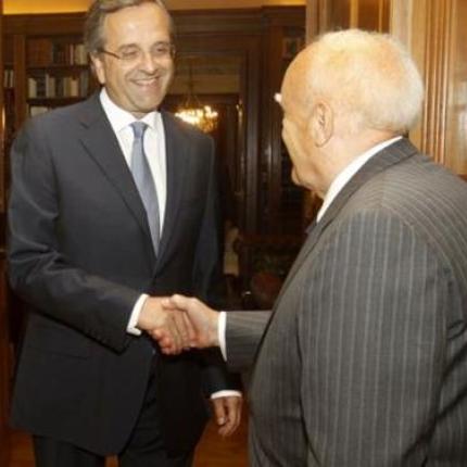 Ορκίστηκαν οι νέοι υπουργοί - Τι είπαν Σαμαράς - Παπούλιας στη συνάντηση τους