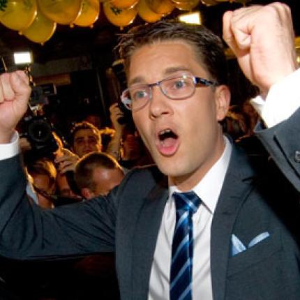 "Τζογαδόρος" ο ηγέτης της άκρας δεξιάς της Σουηδίας!