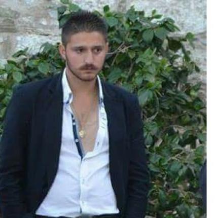 Μανωλης Στρατακης