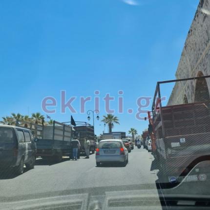 Με τα αγροτικά ΙΧ στο Ηρακλειο
