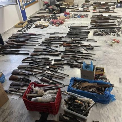 Τρία εργαστήρια χρησιμοποιούσε η εγκληματική οργάνωση, σύμφωνα με την αστυνομία.