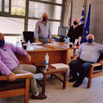 Συνάντηση του Διευθυντή Πρωτοβάθμιας Εκπαίδευσης Ηρακλείου με τον Αντιδήμαρχο Δημοτικής Περιουσίας του Δήμου Ηρακλείου 