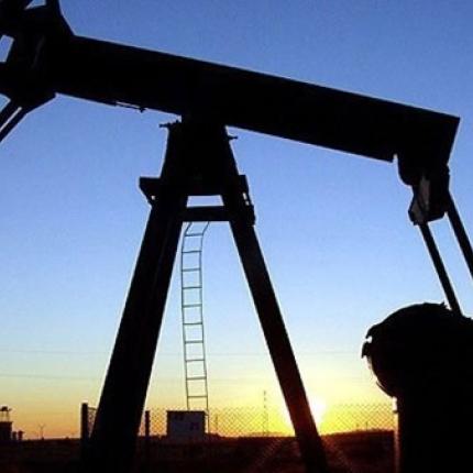 Η πτώση της τιμής του πετρελαίου συνεχίζεται 