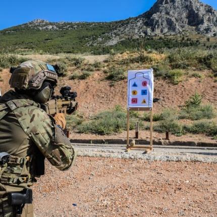 ειδικες δυναμεις.jpg