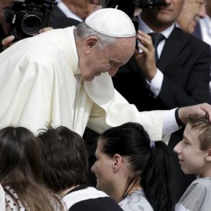 1pope-vatican_526_355.jpg