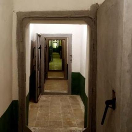 Το πυρηνικό καταφύγιο του Χότζα άνοιξε η Αλβανία