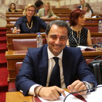 Μαξιμος Σενετακης