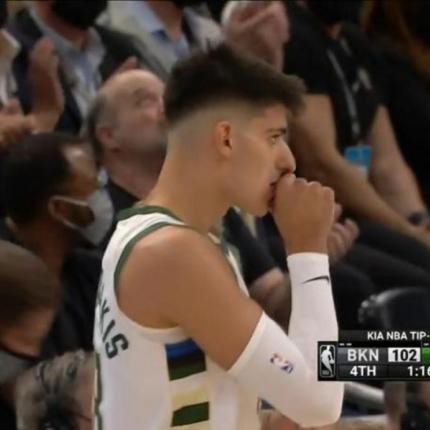 Καλαϊτζάκης Bucks