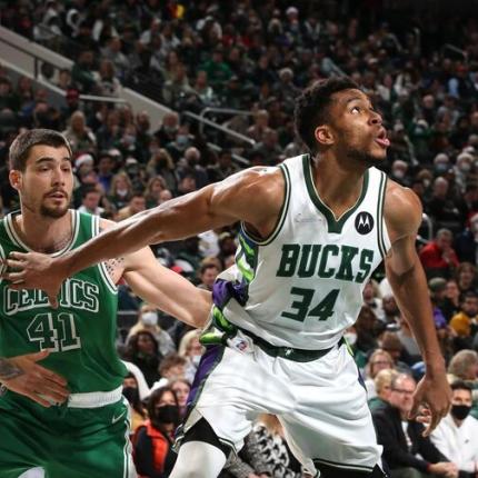 Αντετοκούνμπο