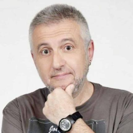 Στάθης 
