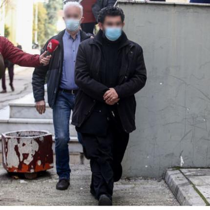 ιερέας βιασμός