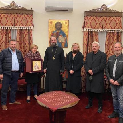 Κρήτες Σαντορίνης - μητροπολίτης