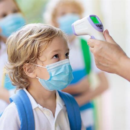 Η παραλλαγή Όμικρον στα παιδιά 