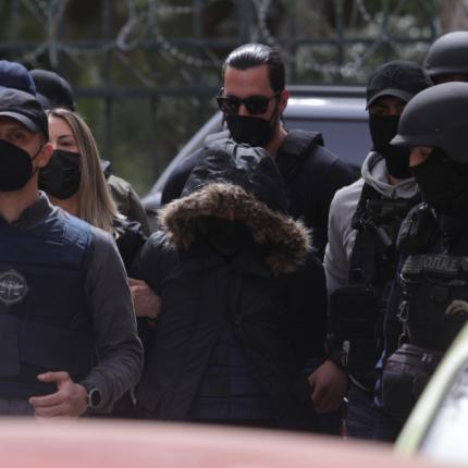 Στην ανακρίτρια έφτασε η Ρούλα Πισπιρίγκου