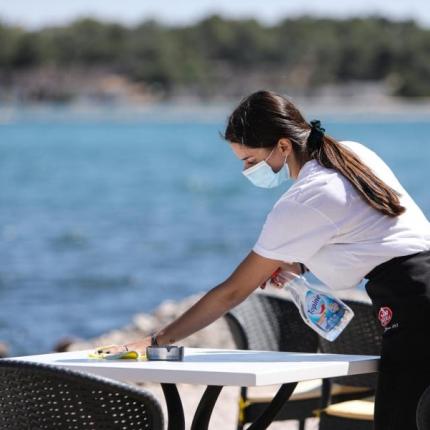 Ο ελληνικός τουρισμός κινητήριος μοχλός για νέες θέσεις εργασίας 